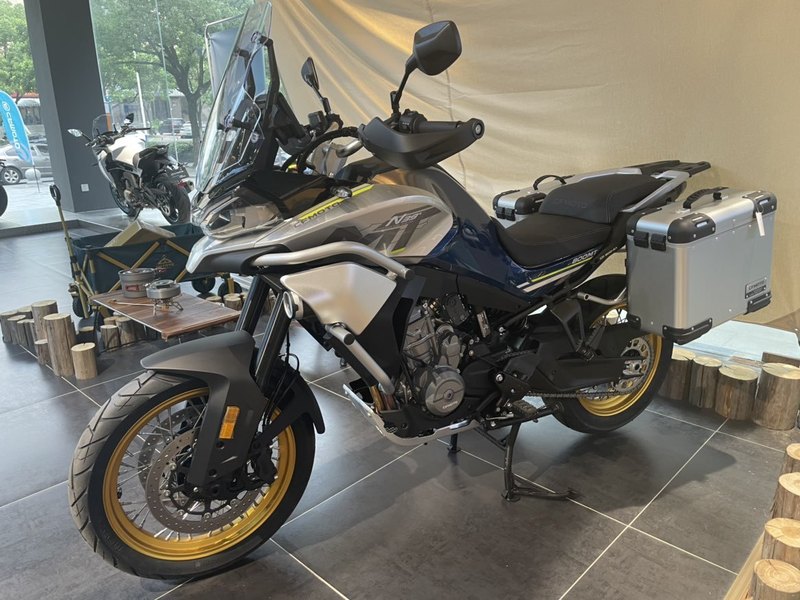 春风800mt实车静展