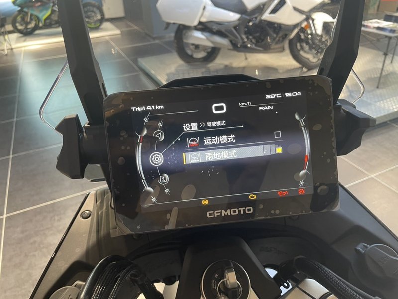 春风800mt实车静展