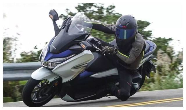 记录本田wing nss350 简称佛沙350,摩托范-哈罗摩托