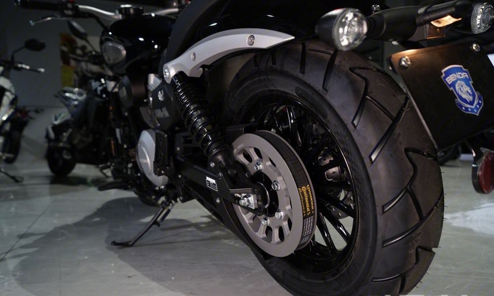 国产保值率之王奔达金吉拉300