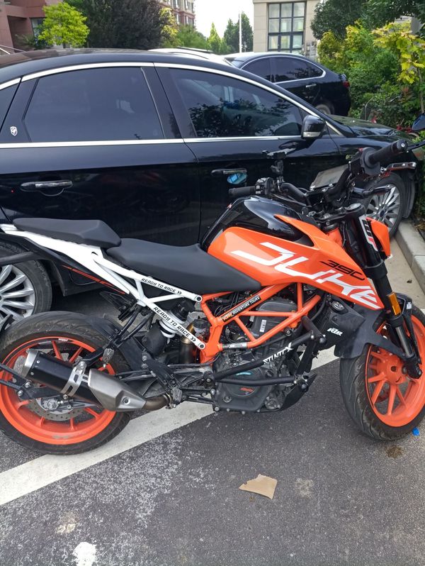 ktmduke390更换国产钛合金中段排气实操与原厂体验感受