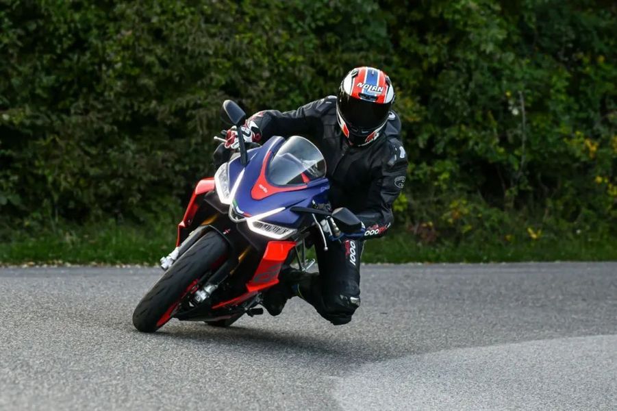 夺目耀眼的你apriliars660