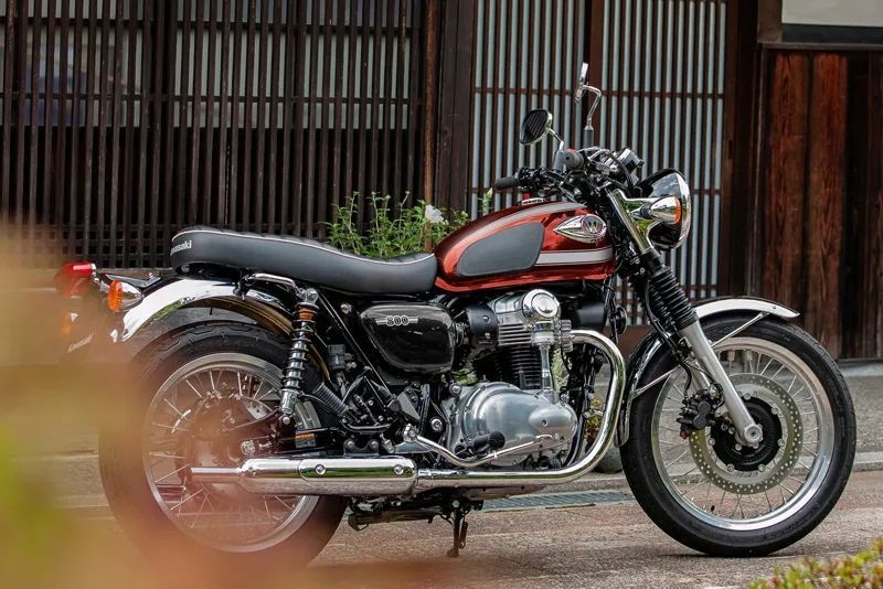 ビルドアライン ブレーキホースキット フロント用 ステンレス スモークホース GOODRIDGE グッドリッジ Z900RS CAFE ABS 21年  新作ウエア