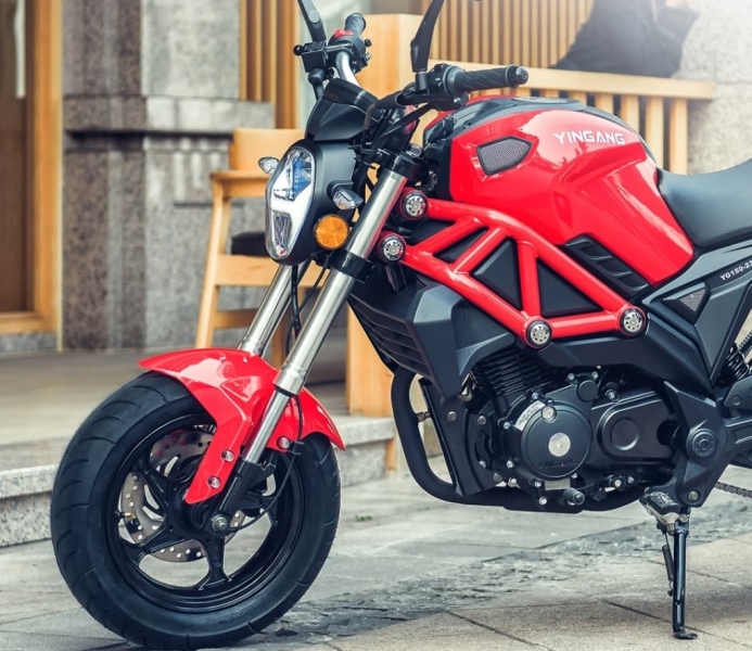 5处升级售价不过万解读新款银钢小怪兽150适合新手和女骑