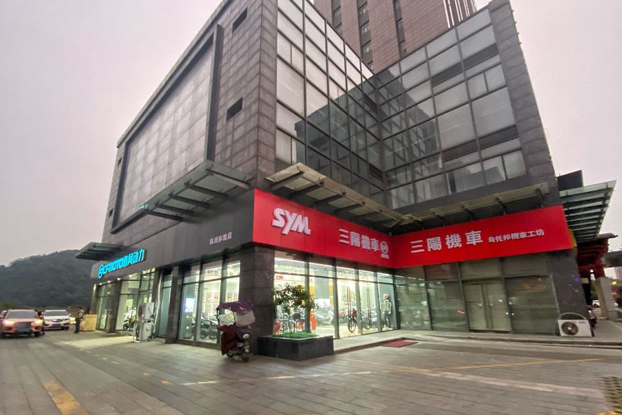 春风动力太子路店