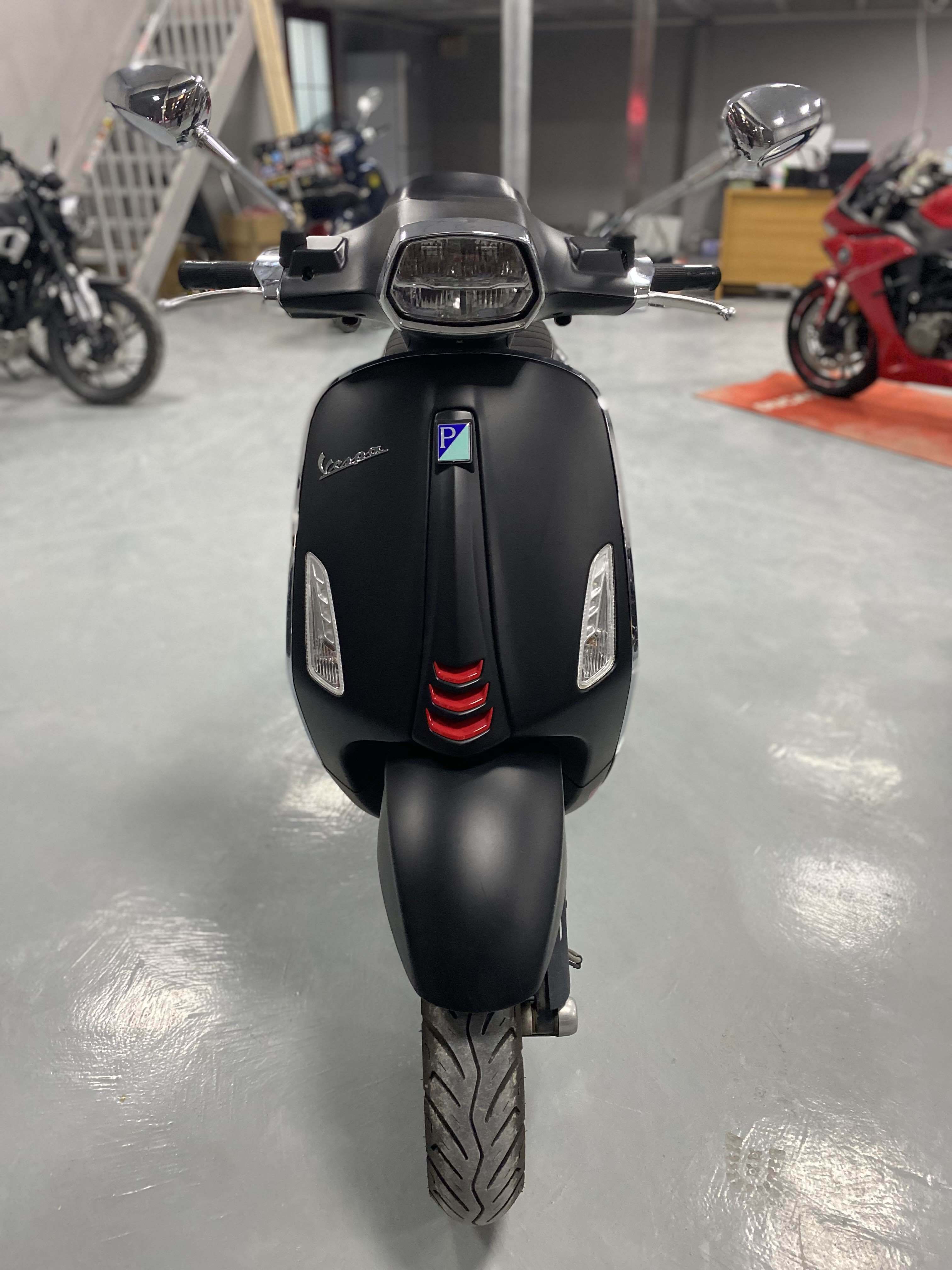 二手摩托车vespa sprint 150