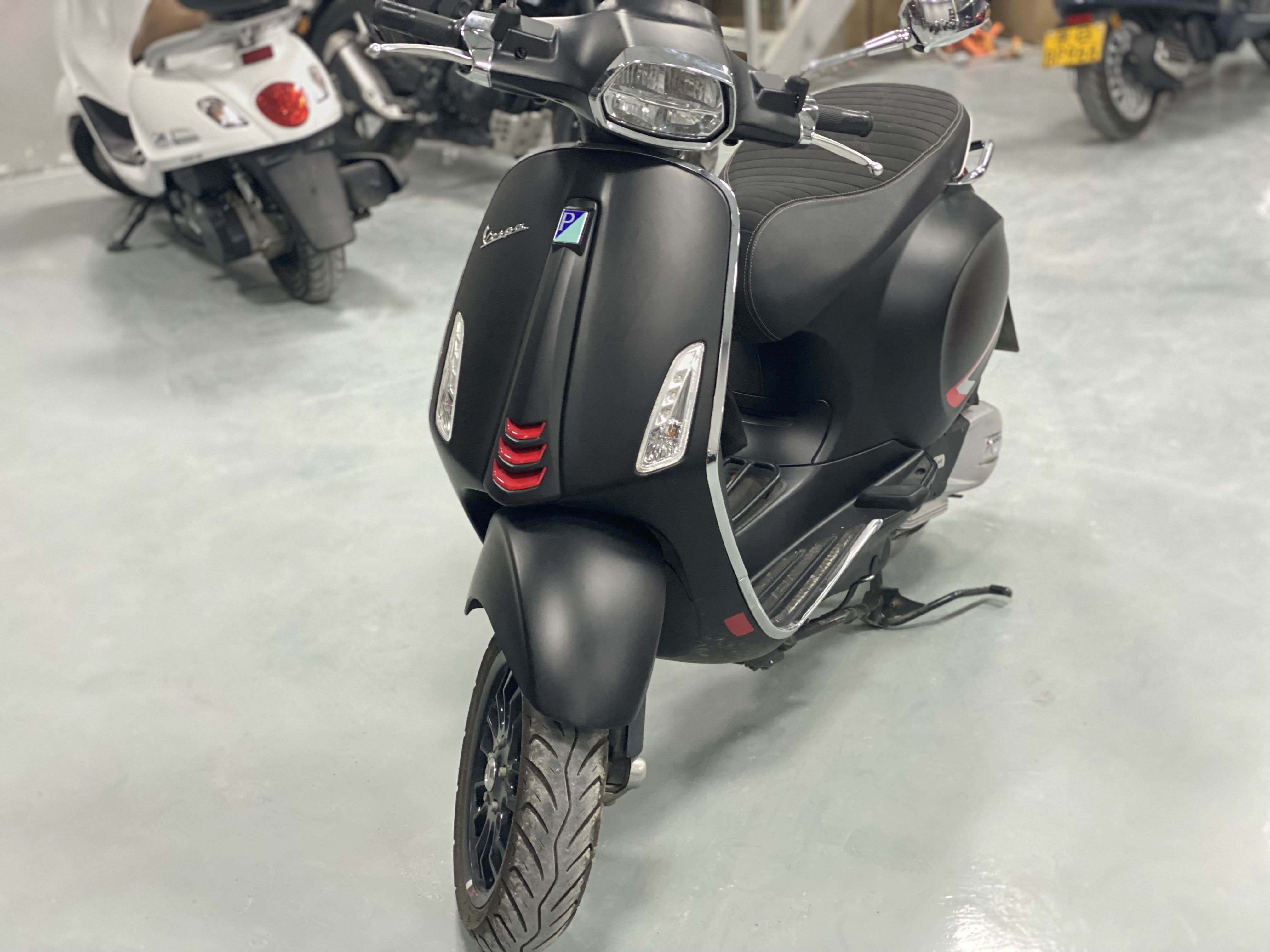 二手摩托车vespa sprint 150