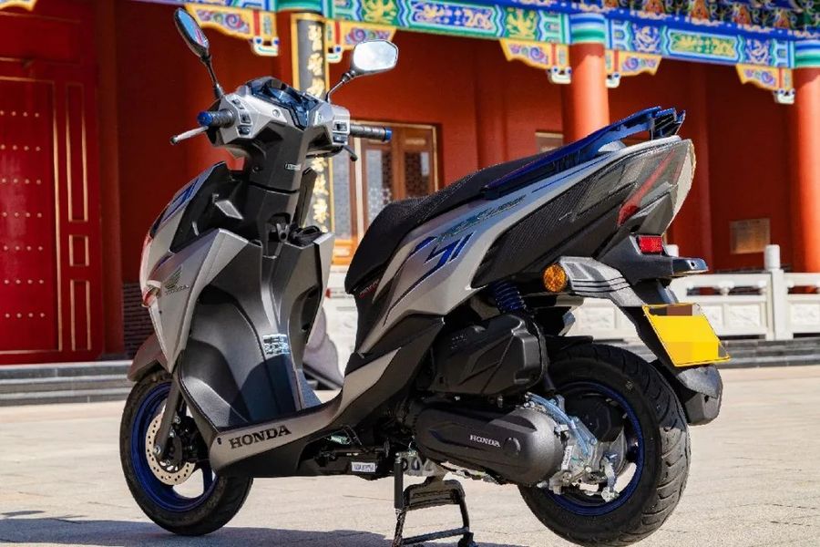 裂行rx125星际版打卡潮州从中华麒麟阁到绿皮火车