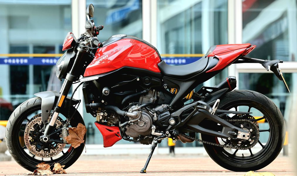 2021杜卡迪怪兽950全新蜕变