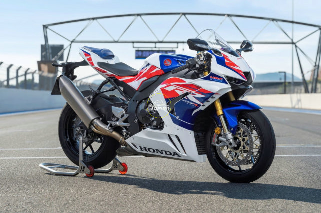 本田cbr1000rr-r特別版上市 紀念火刃誕生30年,摩托範-哈羅摩托