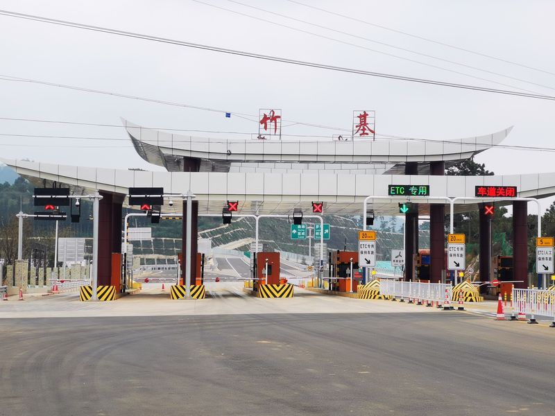 寺简介罗平腊庄罗平森林公园里程155齐排排还是森林公园师宗大同吃饭