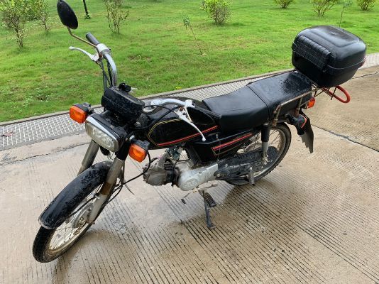 上个世纪80年代的"70c嘉陵",摩托车,那是一代人的回忆