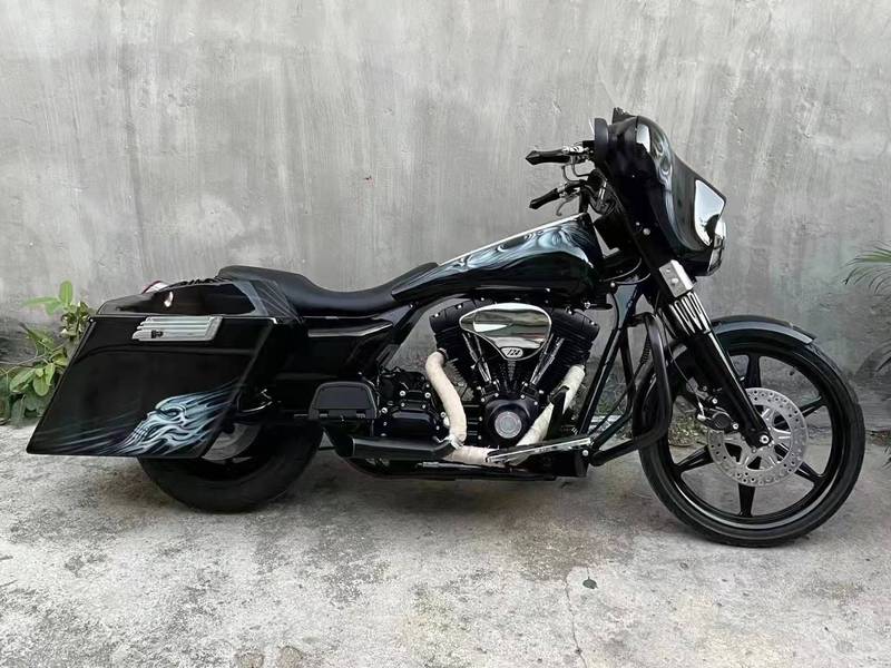 美国哈雷戴维森 定制班戈彩绘 纯正哈雷声.帅气无敌!