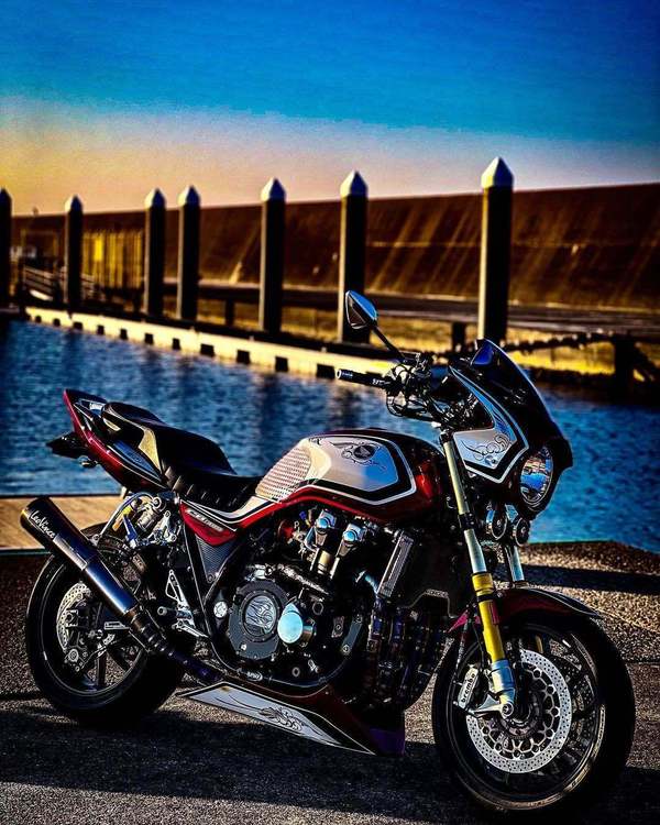 本田"十三姨"honda cb1300sf改装案例