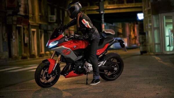 五款最实惠且经过时间考验的bmw摩托车