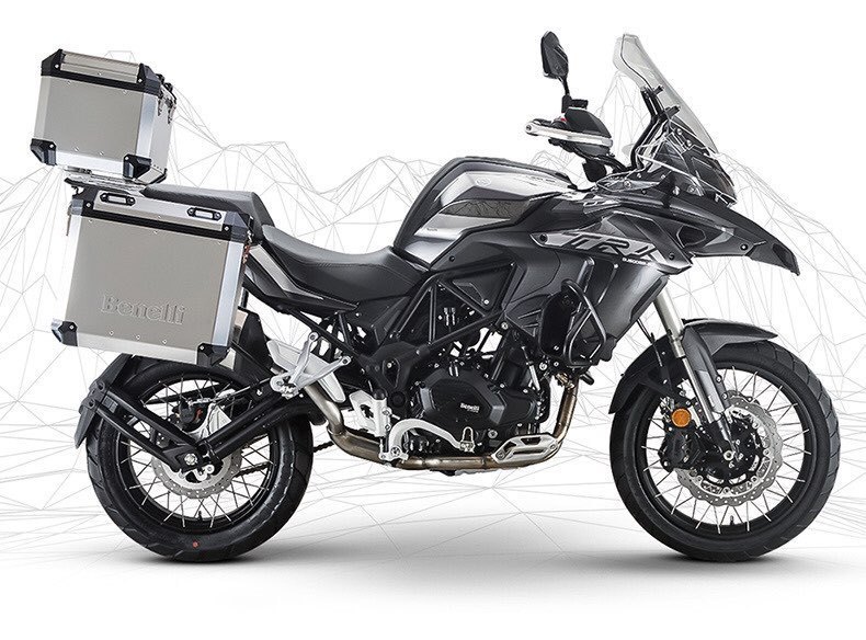 国产宝马水鸟平替,钱江贝纳利金鹏trk502x