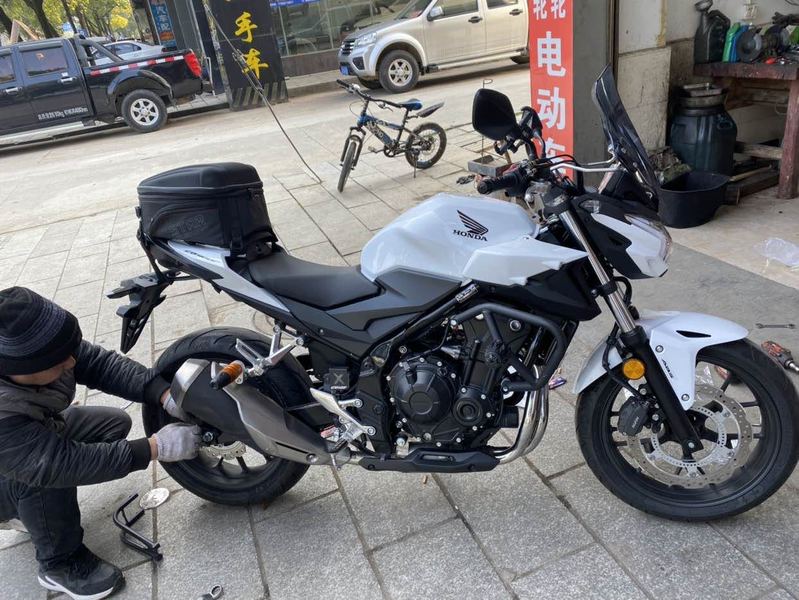 cb400f加装小风挡