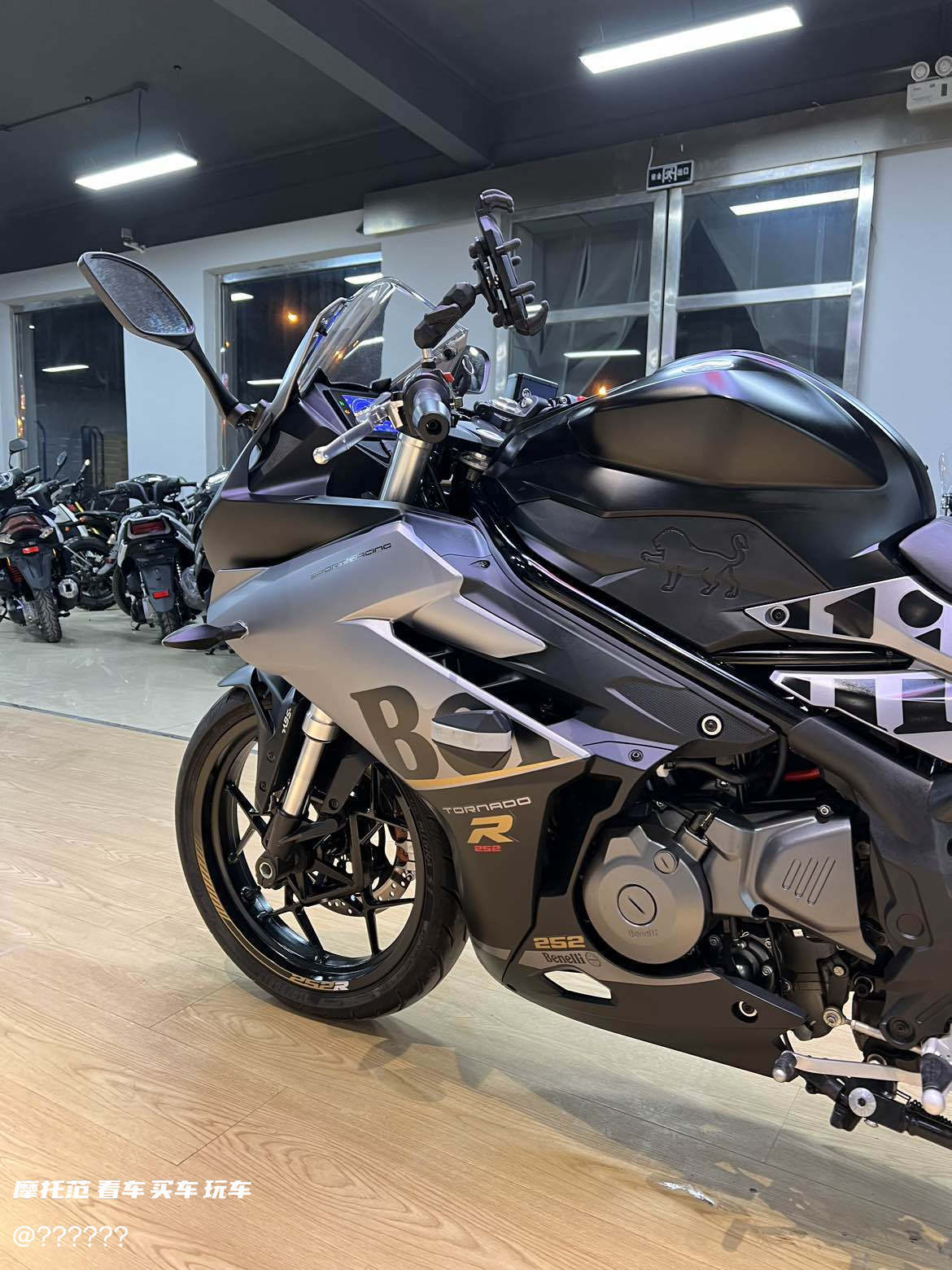二手摩托车贝纳利 龙卷风 tornado 252r