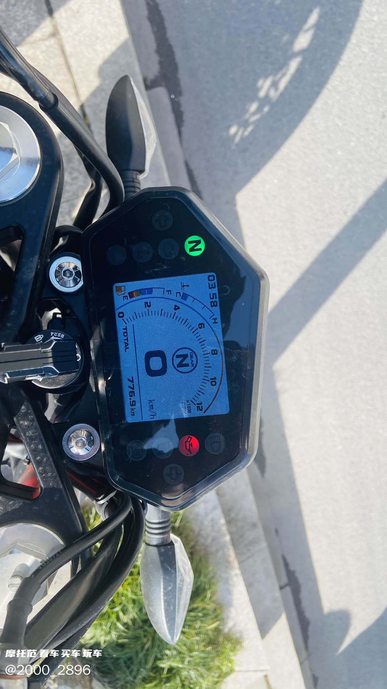 二手摩托车贝纳利 蓝宝龙 bn302s