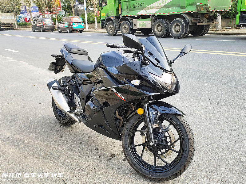 豪爵鈴木gsx250r二手摩托車_摩托範_哈羅摩托