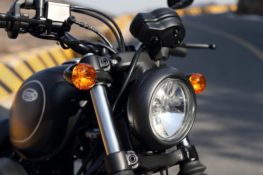 最新款hyosung骁胜gv300s新款发布!六个劣势浅析