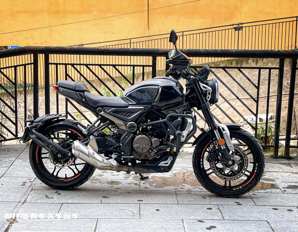 二手摩托车无极 300ac