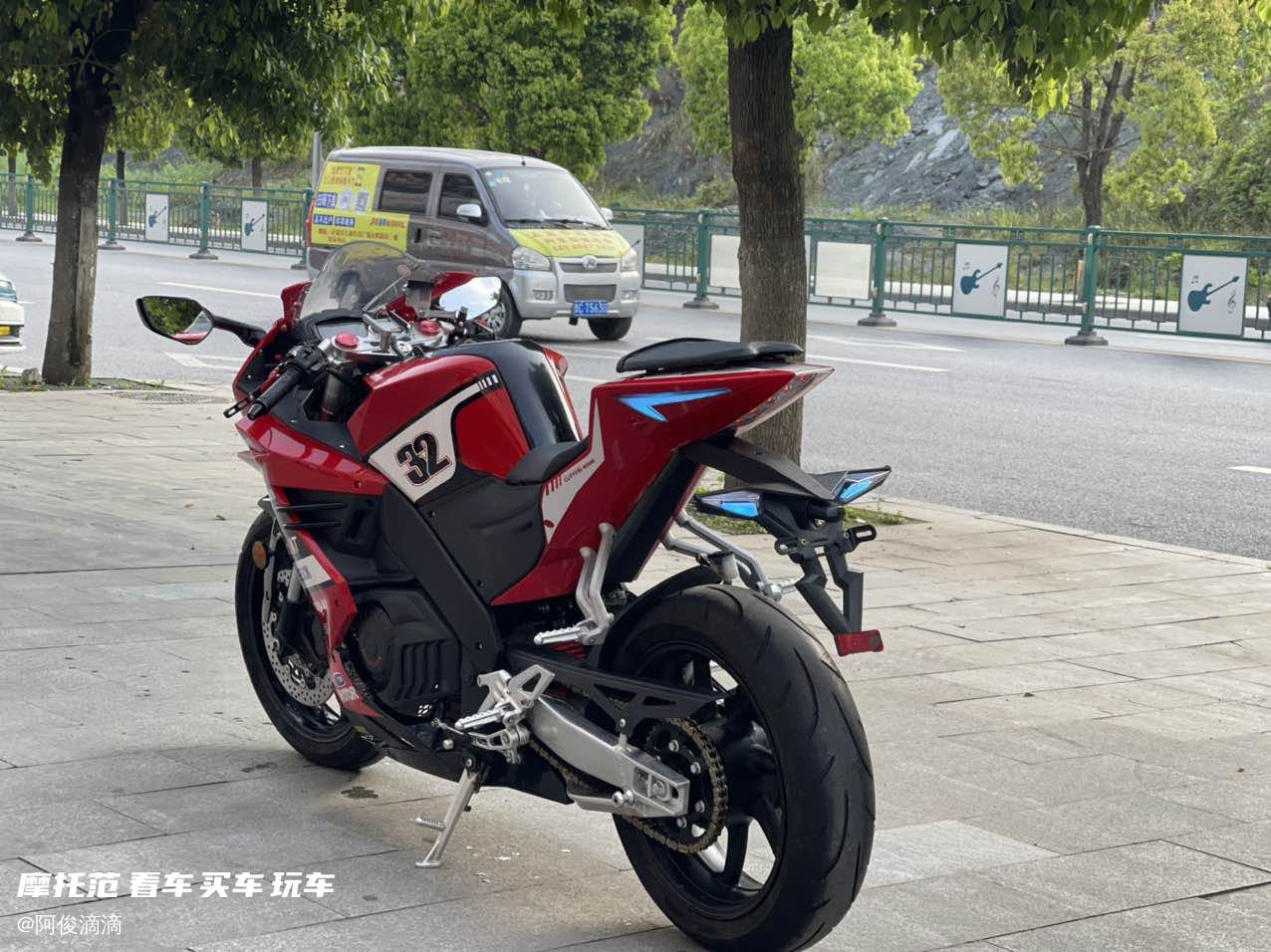 二手摩托车诺马 刀风 400