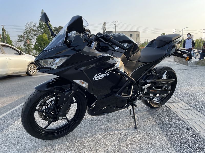 川崎ninja 400二手摩托车_摩托范_哈罗摩托