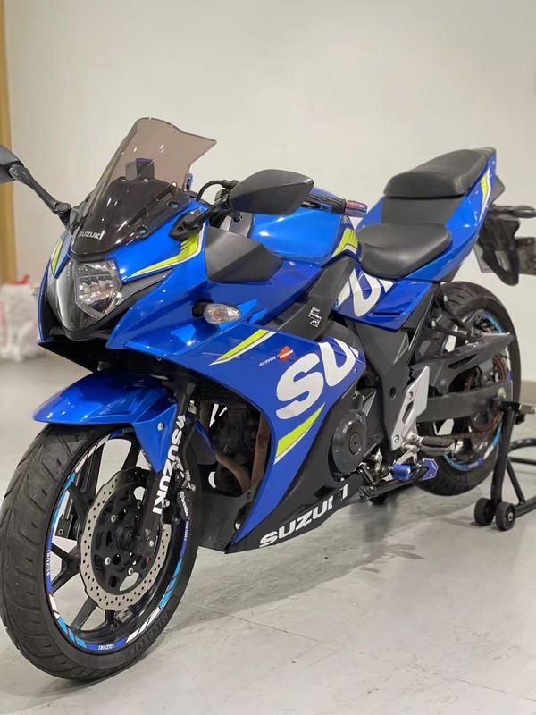 二手豪爵铃木gsx250r