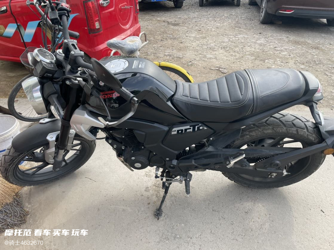 二手摩托车新大洲本田 cbf190tr