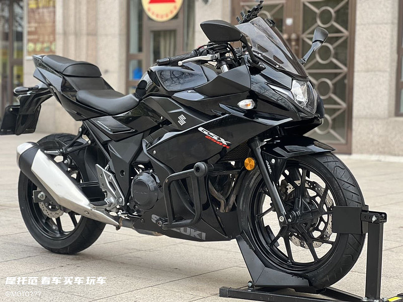 二手豪爵鈴木gsx250r