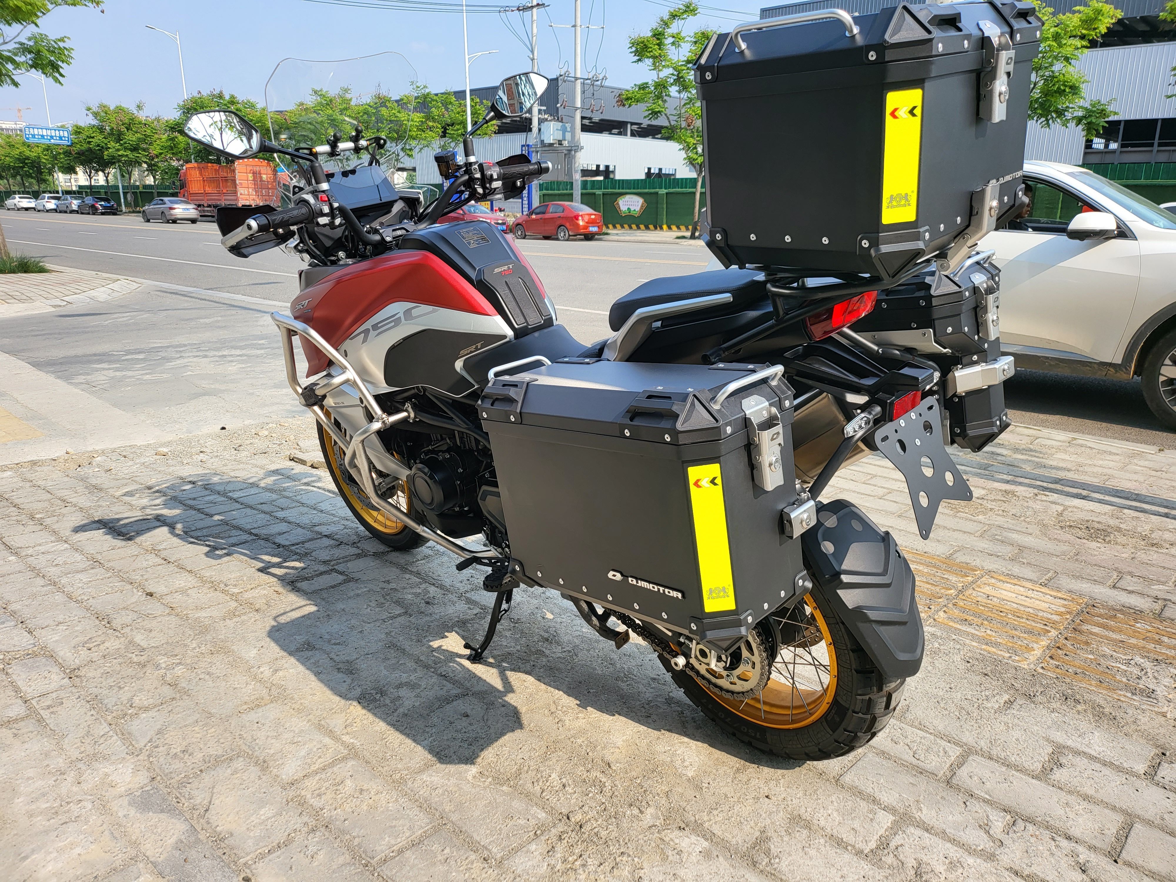 二手摩托车qjmotor 骁750