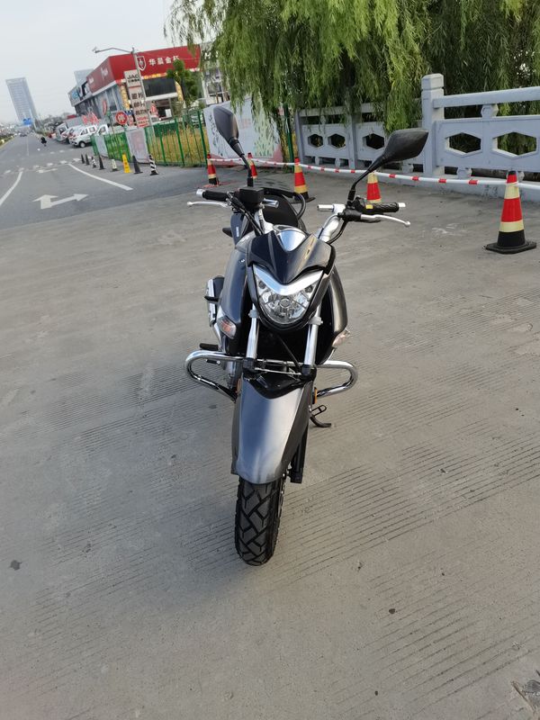 二手豪爵铃木骊驰 gw250