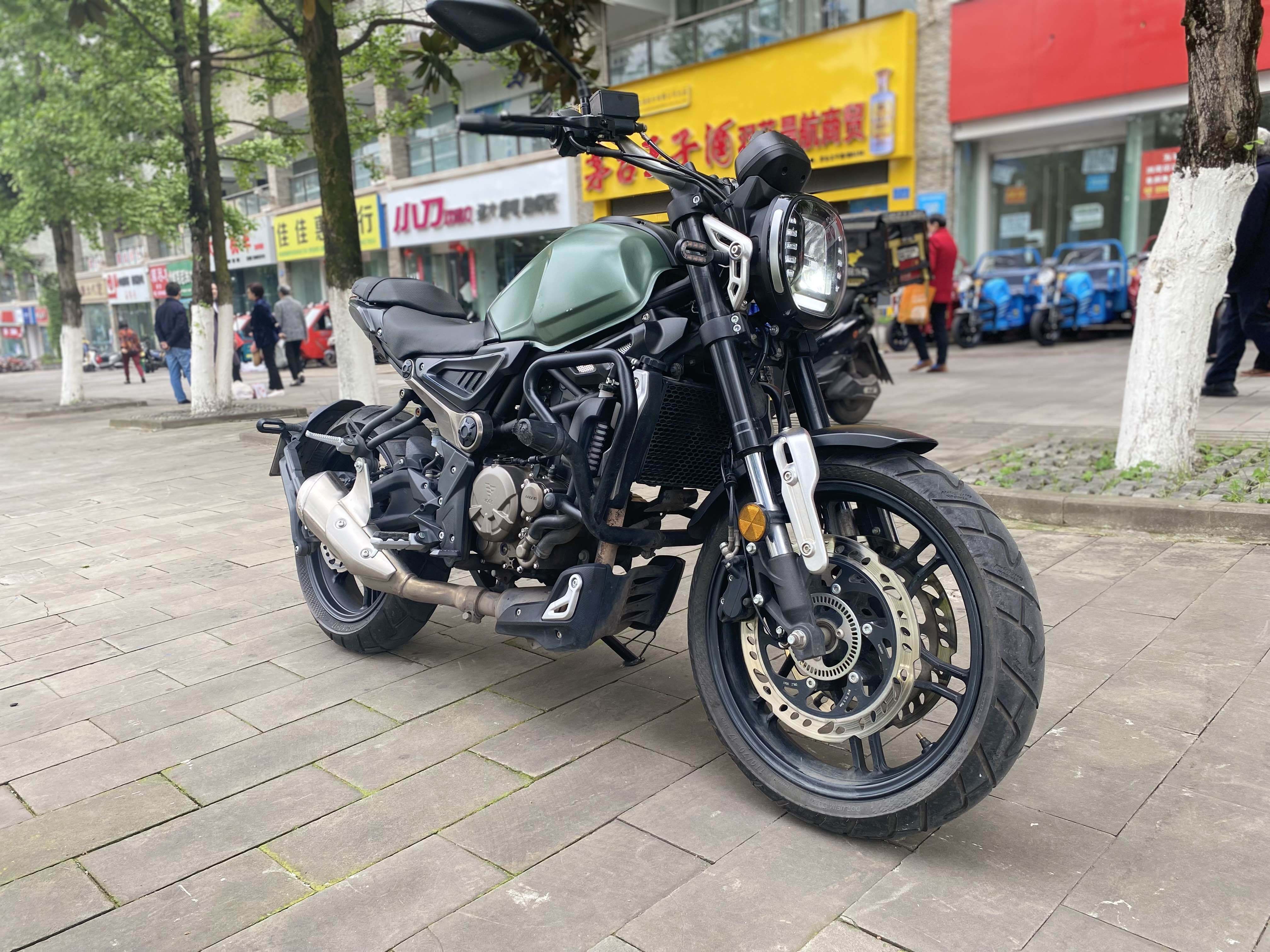 二手摩托车无极 300ac