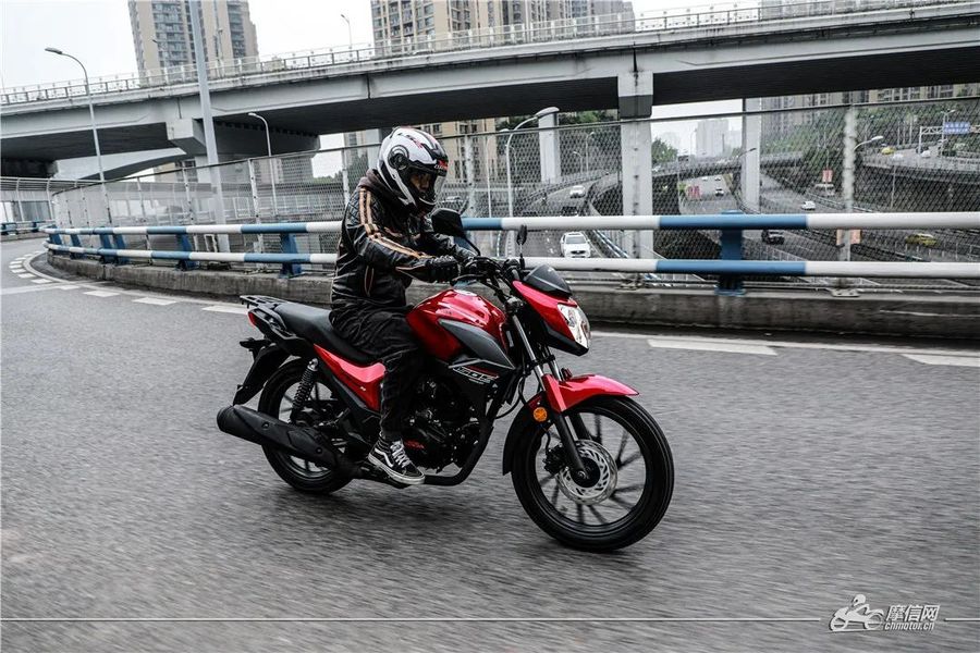 务实,好骑,操控无敌——聊聊我为什么推荐五羊-本田帅影150s(下)