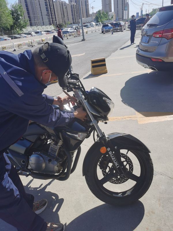 北京昌平亚市摩托车过户历程--一站式服务