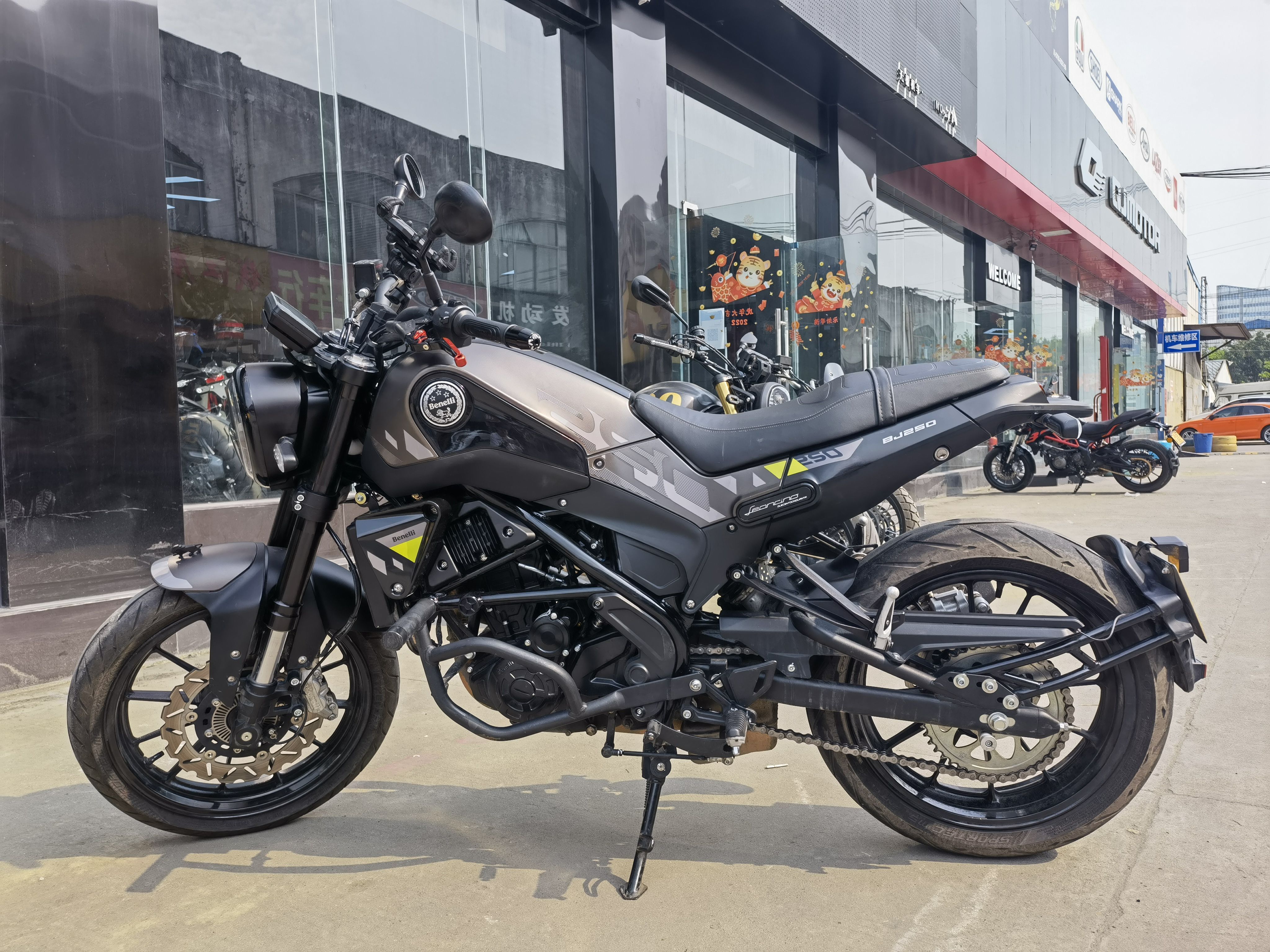 二手摩托车贝纳利 幼狮leoncino 250