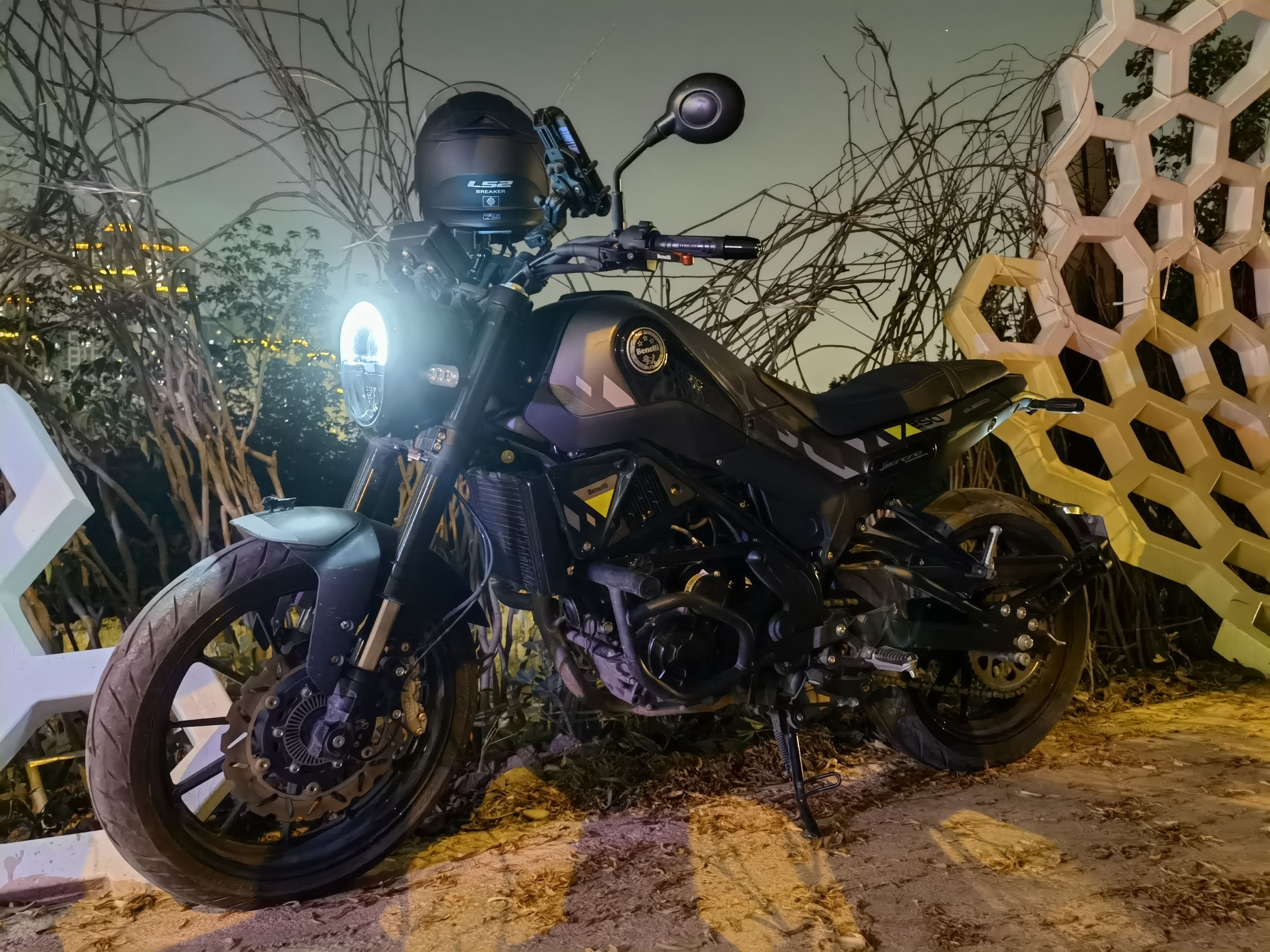 二手摩托车贝纳利 幼狮leoncino 250