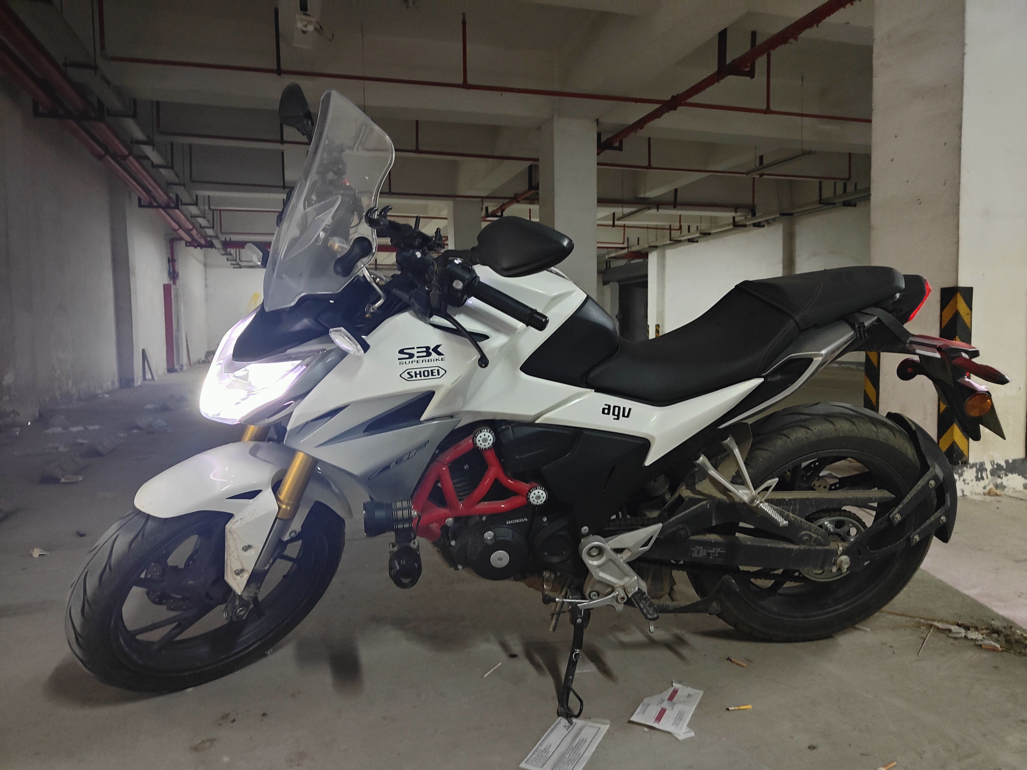 二手摩托车新大洲本田 cbf190r