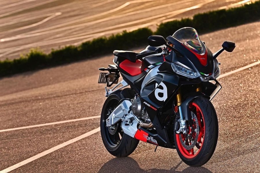 阿普利亚rs660美图