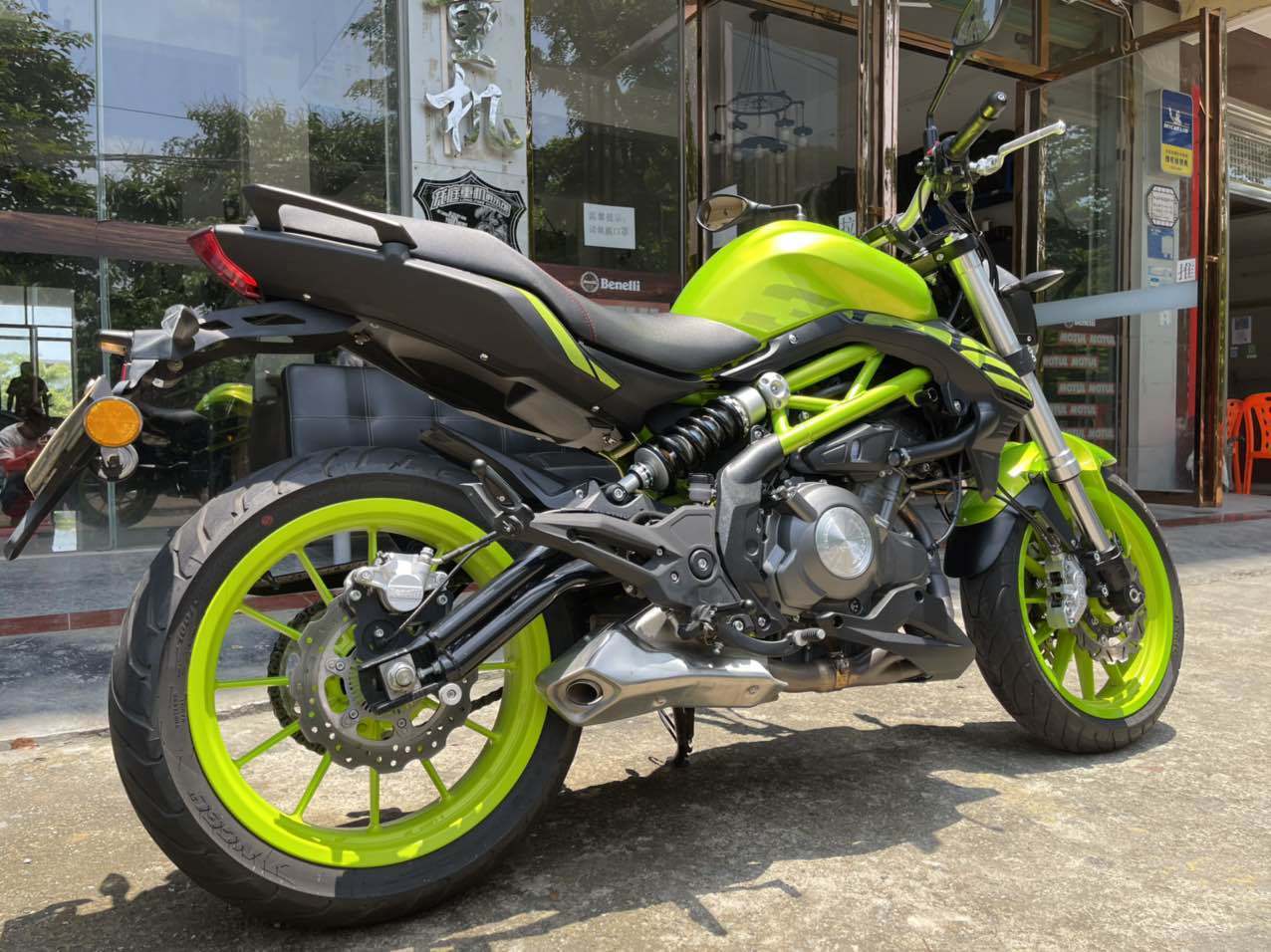 二手摩托车贝纳利 蓝宝龙 bn302s