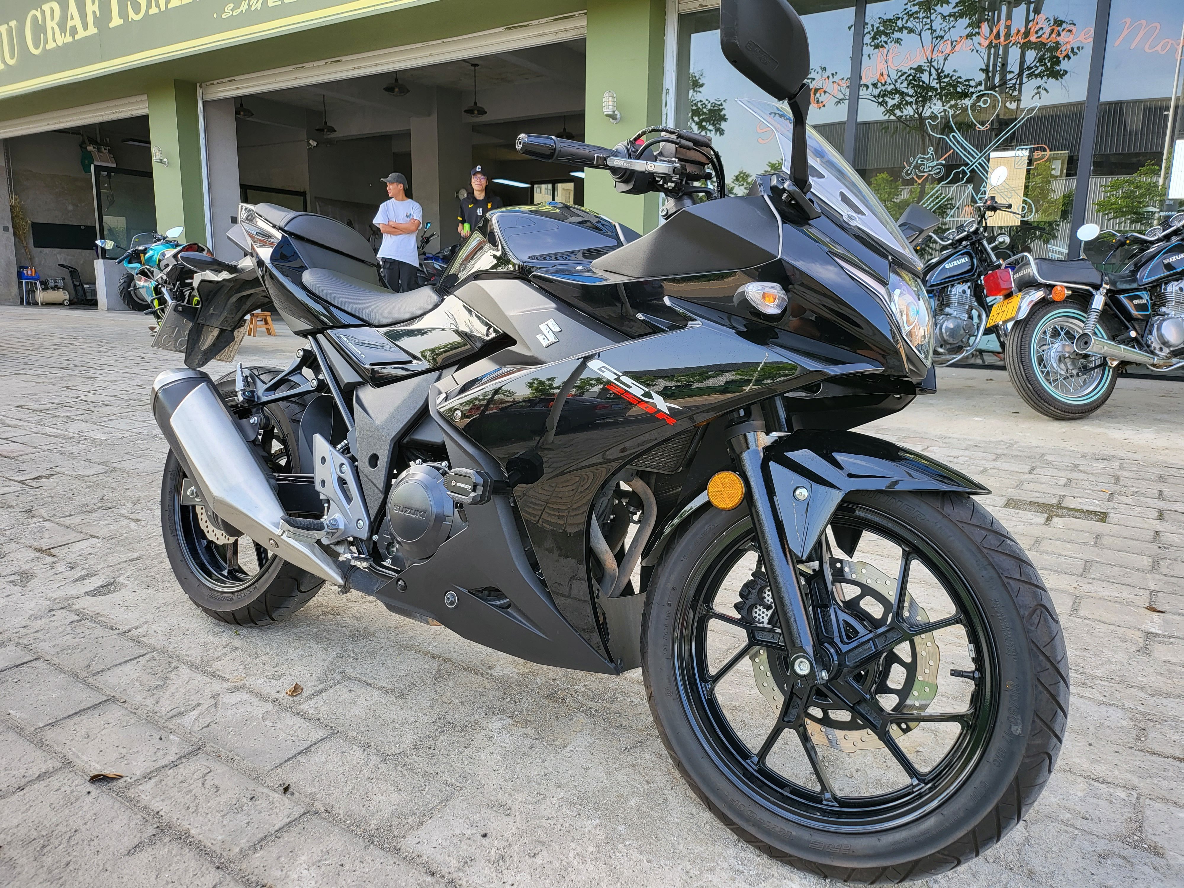 二手摩托车豪爵铃木 gsx250r