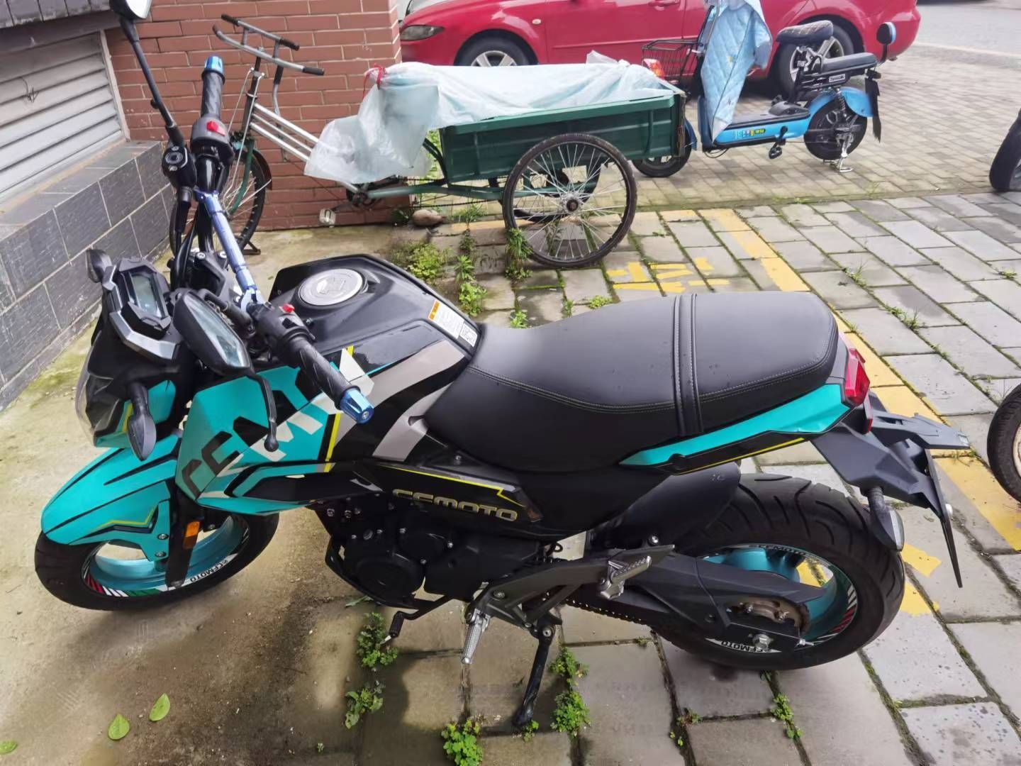 二手摩托车春风 st狒狒