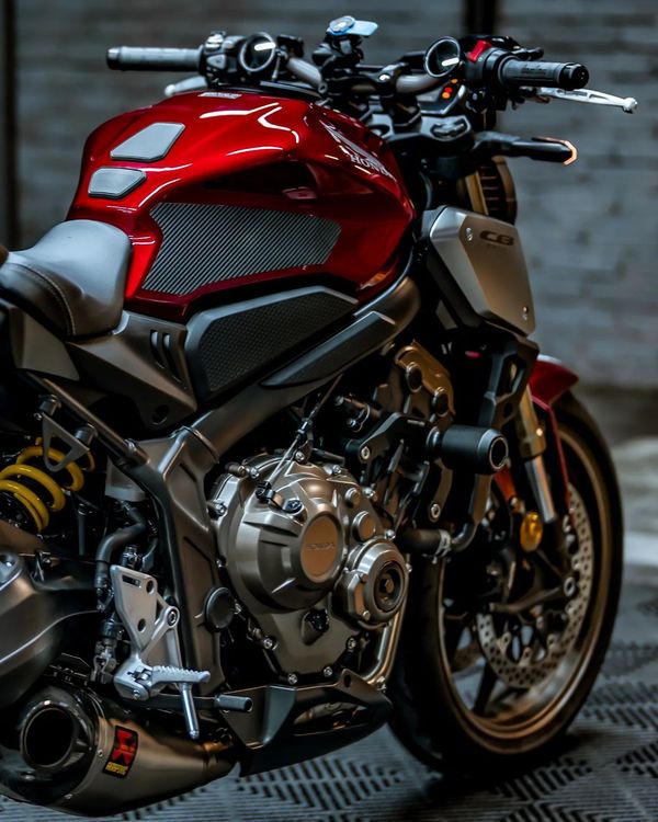 本田cb650r,沉闷的四缸机