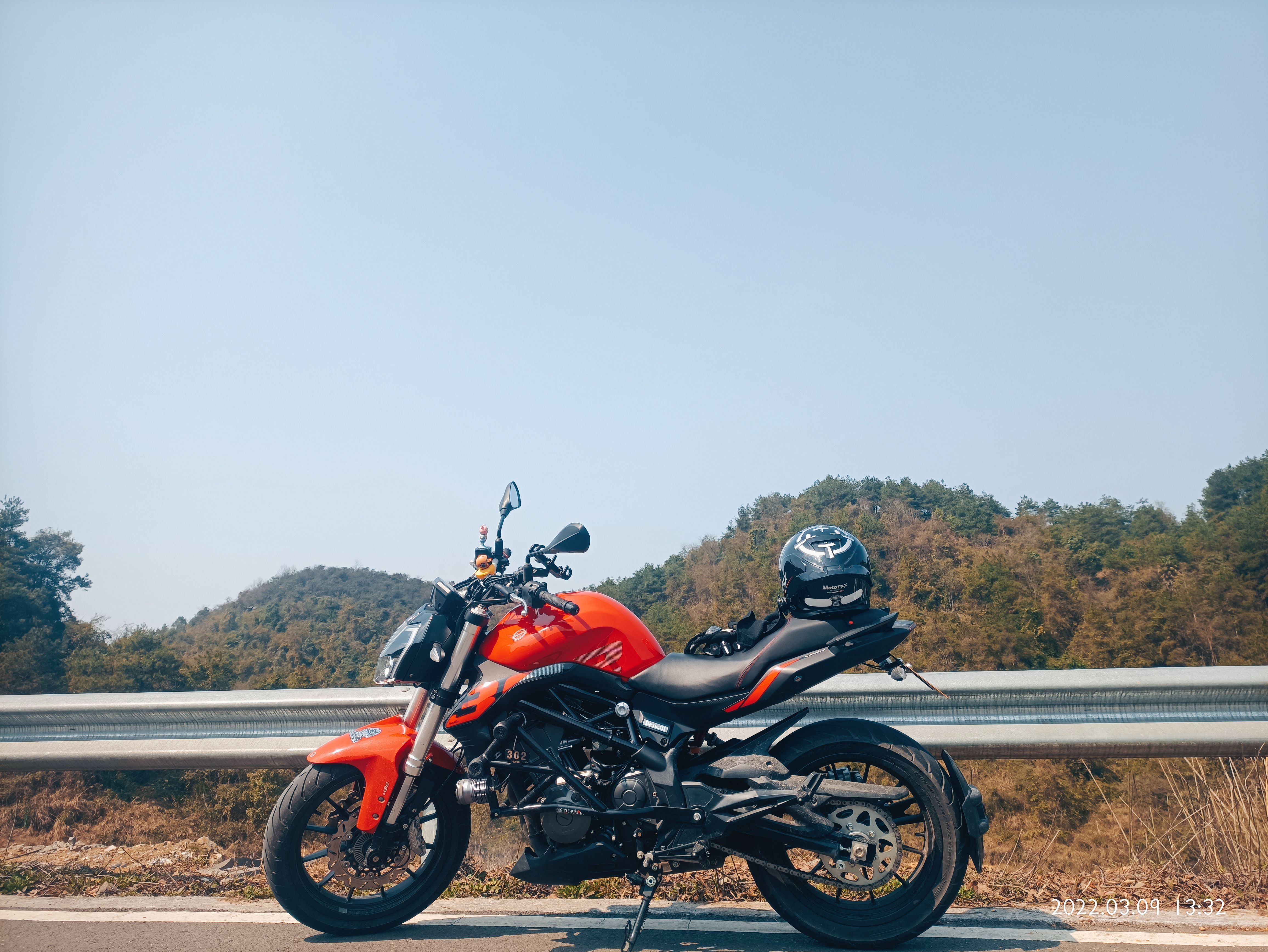 二手摩托车贝纳利 蓝宝龙 bn302s