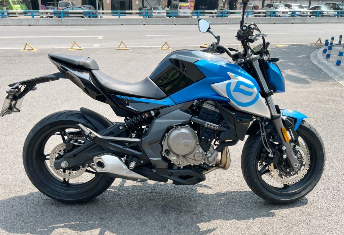 二手摩托车春风 650nk