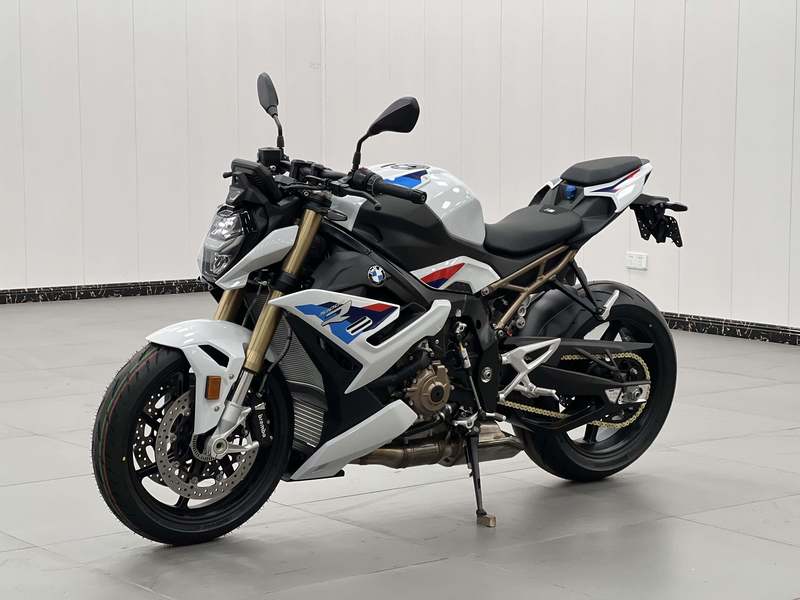 宝马s 1000 r二手摩托车_摩托范_哈罗摩托