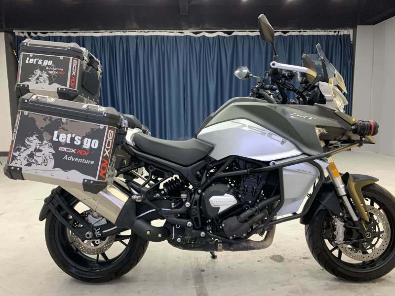 qjmotor骁750二手摩托车