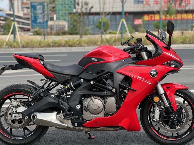 qjmotor赛600二手摩托车_摩托范_哈罗摩托