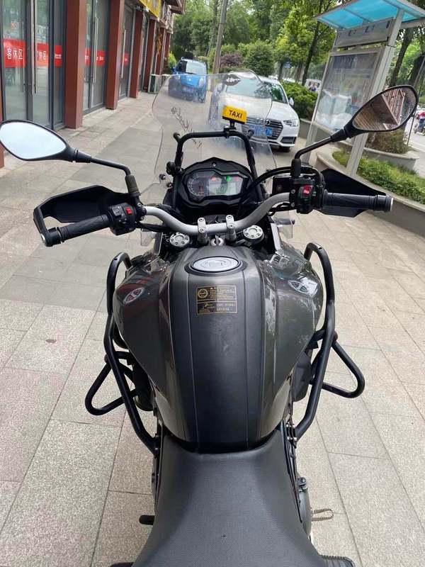 二手贝纳利金鹏 trk502